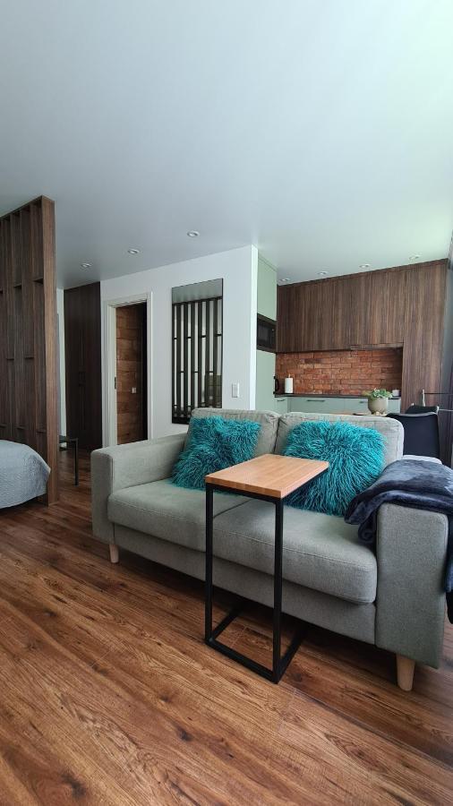 Mona Apartamentai Telšiai المظهر الخارجي الصورة